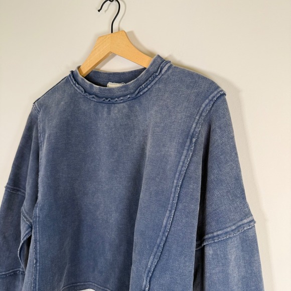 Nicole Miller 100% Cotton Cropped Chambray Raw Hem Pullover Sweatshirt Small - Picture 3 of 6